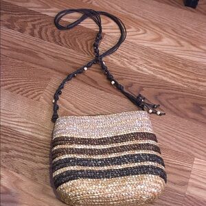 Elegant Woven Crossbody Bag - Black and Brown